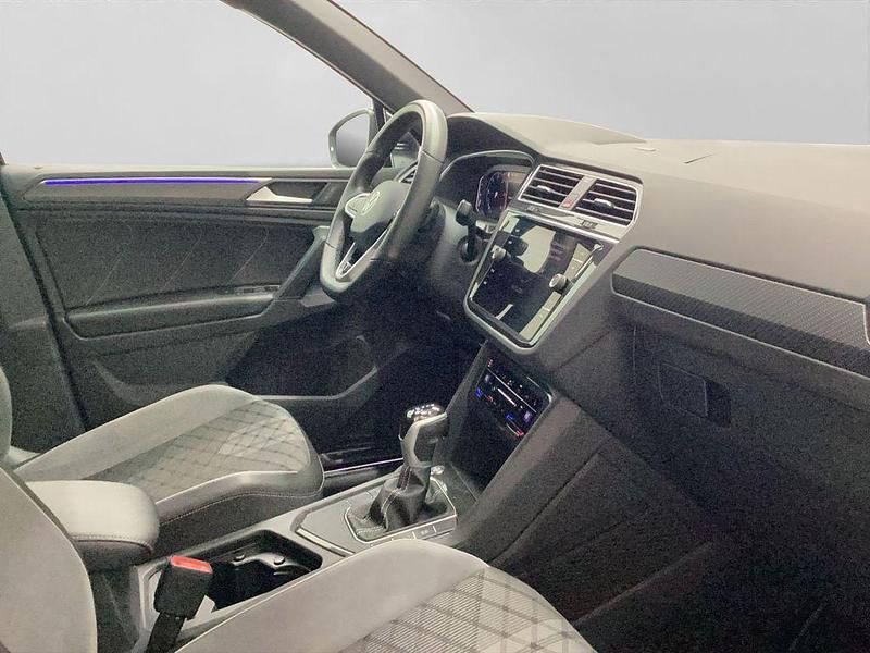Gebraucht VW Tiguan Style 150 PS (110 kW) 2022 Grau SUV