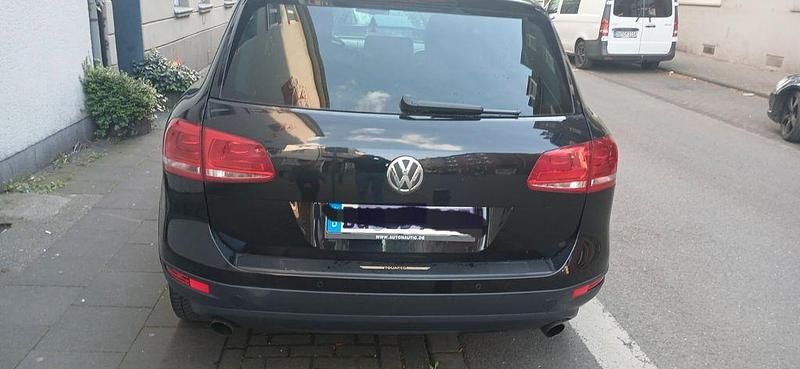 Gebraucht VW Touareg 245 PS (180 kW) 2012 Schwarz SUV