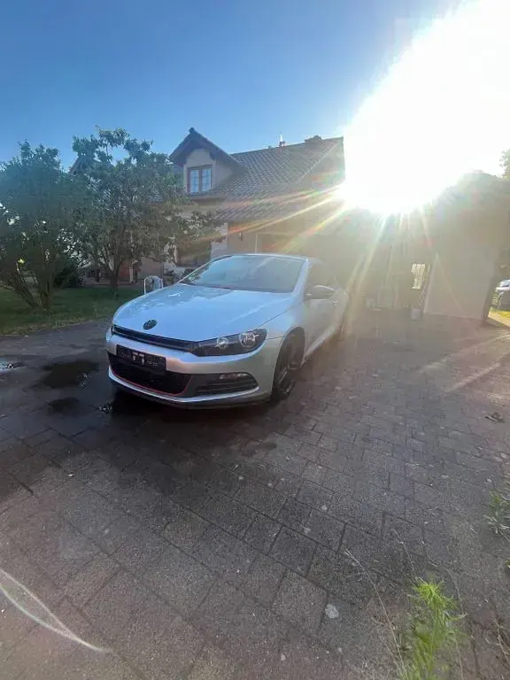 Gebraucht VW Scirocco Edition 160 PS (117 kW) 2011 Silber Coupé