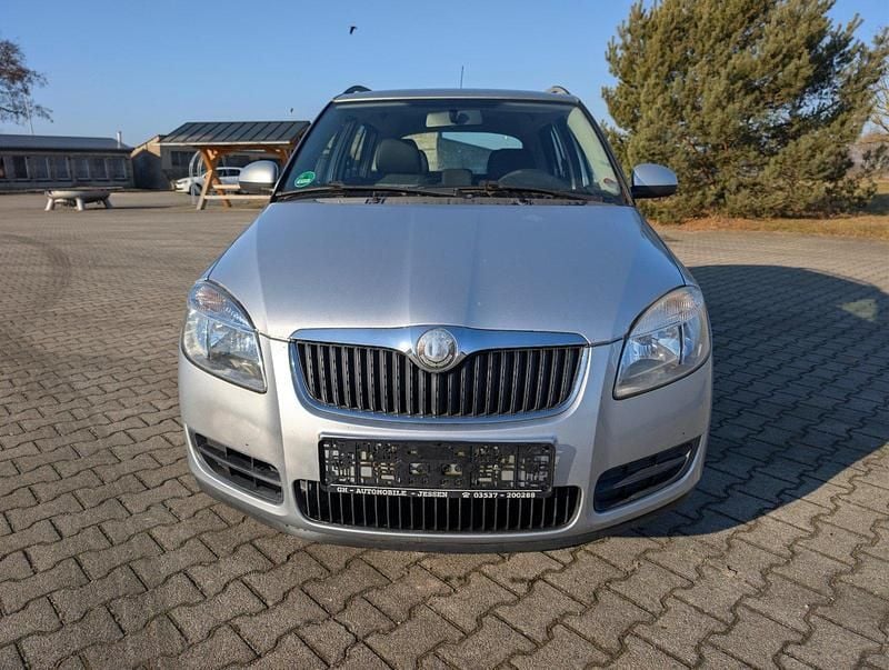 Gebraucht Skoda Fabia 80 PS (58 kW) 2008 Silber Kombi