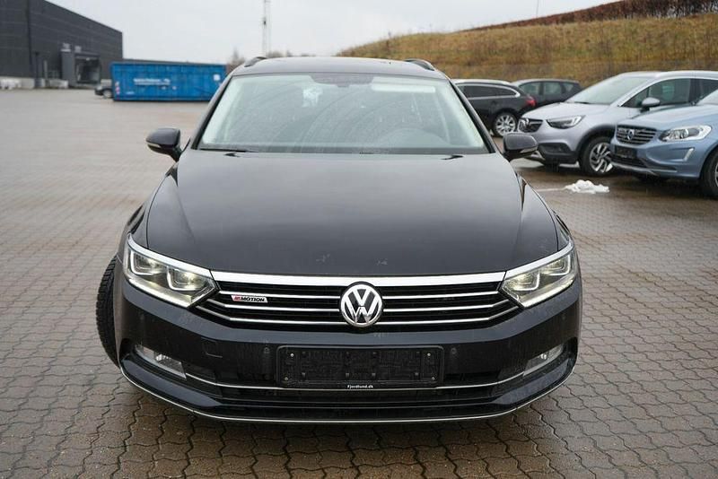 Gebraucht VW Passat 239 PS (175 kW) 2015 Schwarz Kombi