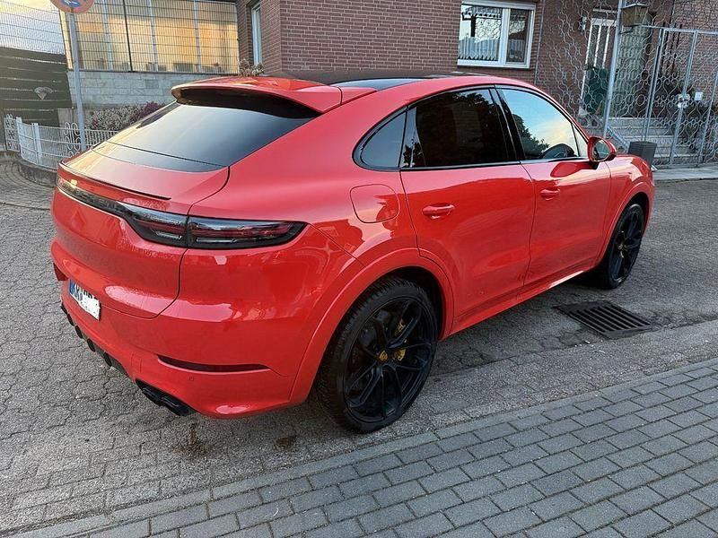 Gebraucht Porsche Cayenne Coupe 340 PS (250 kW) 2019 Orange Coupé