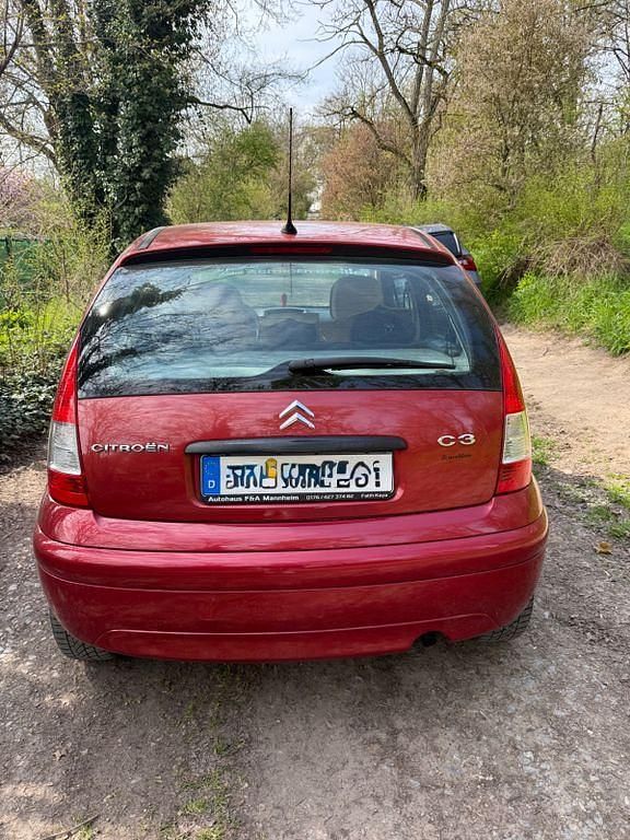 Gebraucht Citroën C3 Comfort 109 PS (80 kW) 2007 Rot Limousine