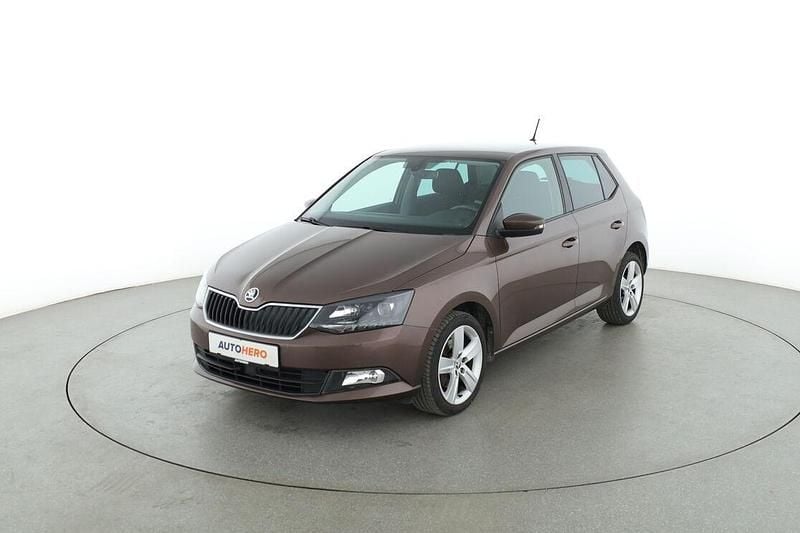 Braun Gebraucht 2015 Skoda Fabia Style Kleinwagen | 11.960 € (Etwas zu teuer) - Bild 1/3