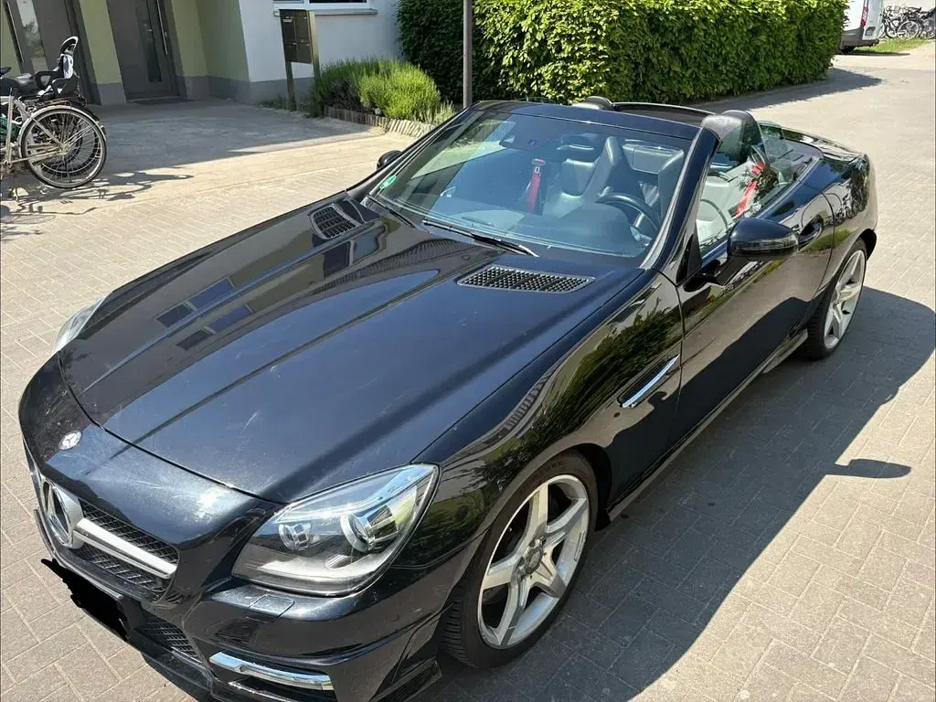 Gebraucht Mercedes SLK350 AMG 306 PS (225 kW) 2011 Schwarz Cabrio