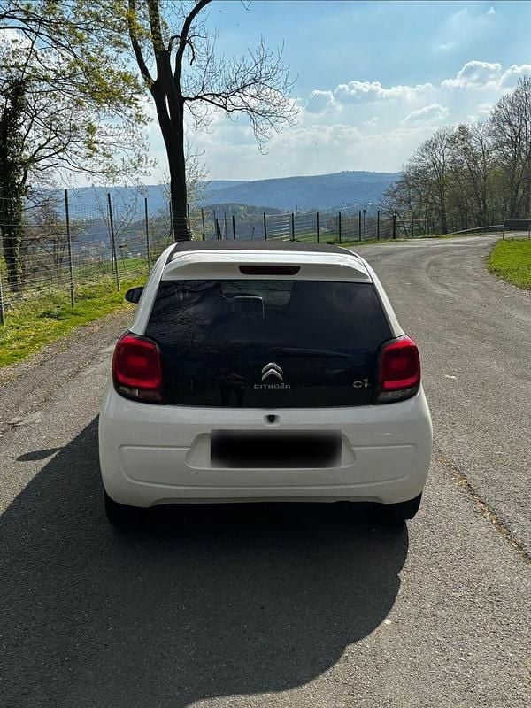 Gebraucht Citroën C1 PureTech 82 PS (60 kW) 2016 Weiß Kleinwagen