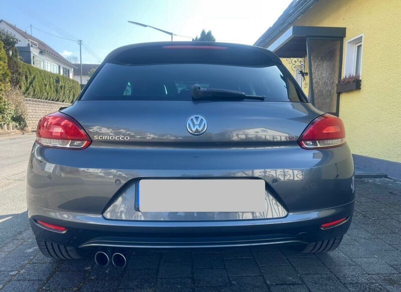 Gebraucht VW Scirocco 160 PS (117 kW) 2011 Grau Coupé