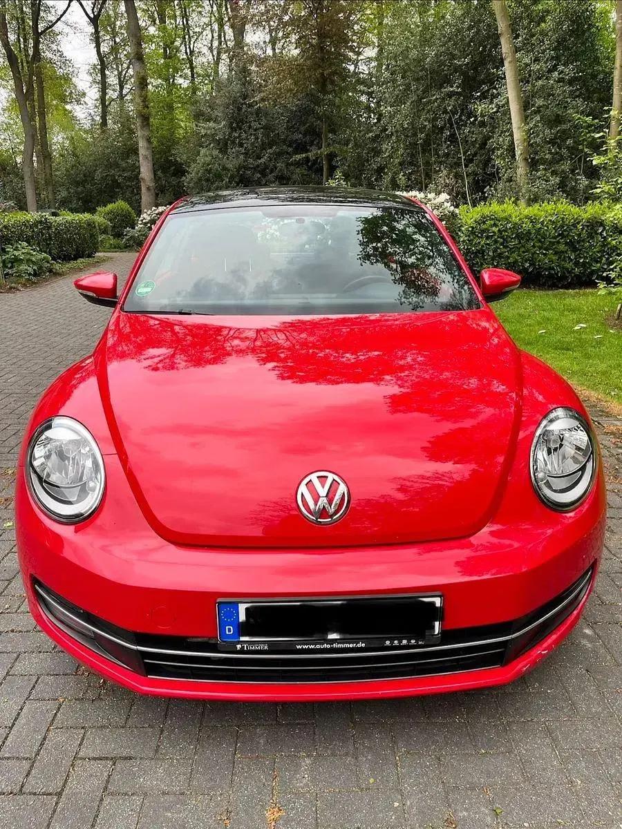 Gebraucht VW Beetle 105 PS (77 kW) 2015 Rot Kleinwagen