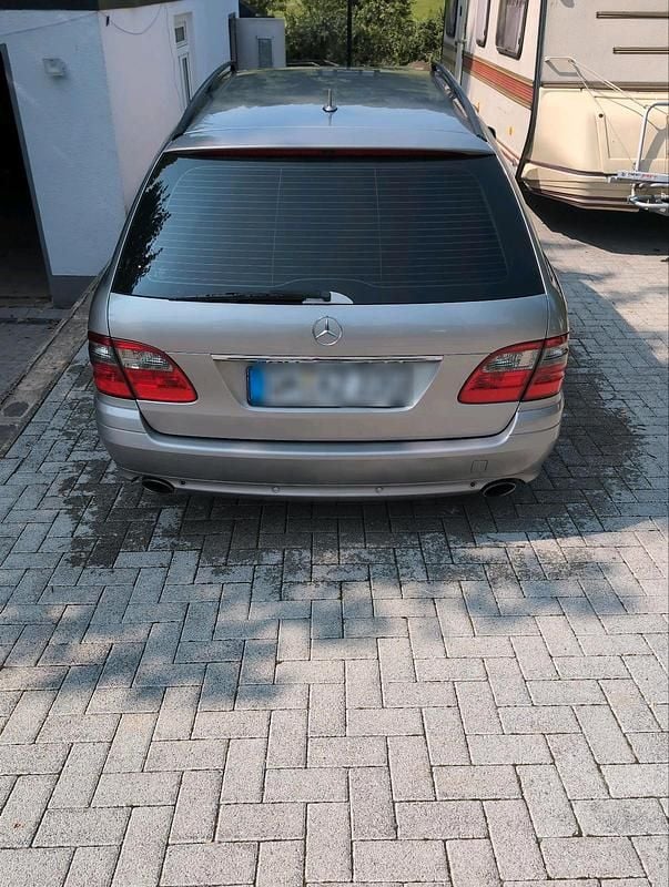 Beige Gebraucht 2006 Mercedes 280 Kombi | 4.300 € (Guter Preis) - Bild 1/4