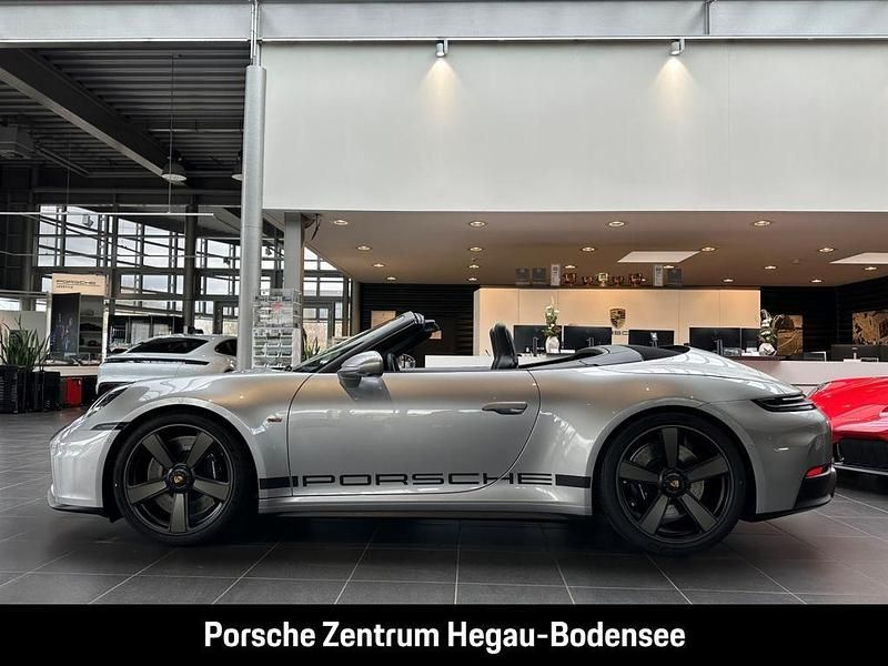 Neu Porsche 992 541 PS (397 kW) 2026 Silber Cabrio