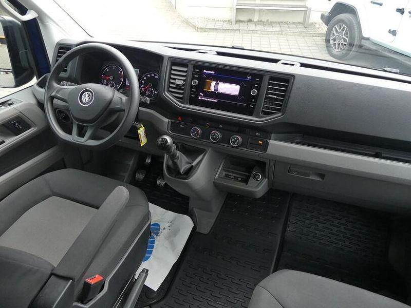 Gebraucht VW Crafter 177 PS (130 kW) 2022 Deep ocean blue Van