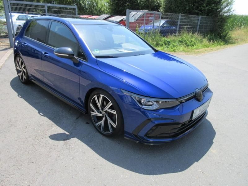 Gebraucht VW Golf VIII R-line 150 PS (110 kW) 2022 Lapiz blue metallic Limousine