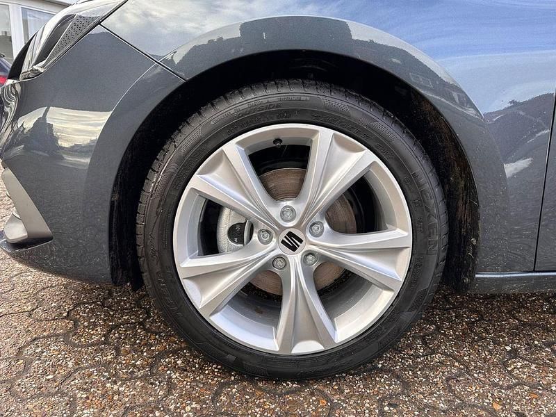 Neu Seat Leon ST FR 116 PS (85 kW) 2026 Grau Kombi