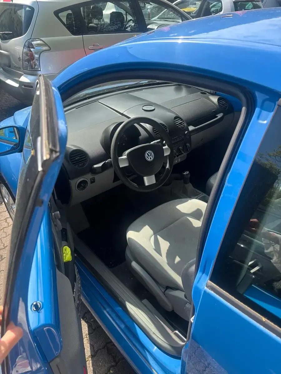 Gebraucht VW New Beetle 75 PS (55 kW) 2002 Blau Kleinwagen