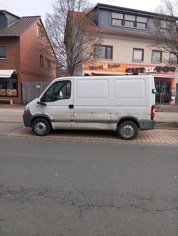 Gebraucht Renault Master 120 PS (88 kW) 2010 Weiß Van / Kleinbus