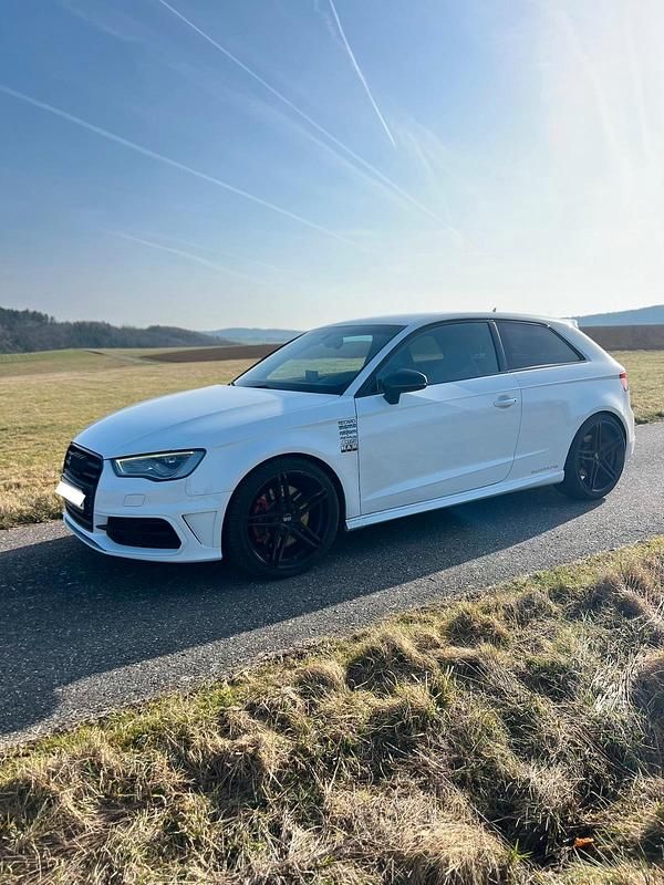 Gebraucht Audi Coupé 300 PS (220 kW) 2014 Weiß Coupé