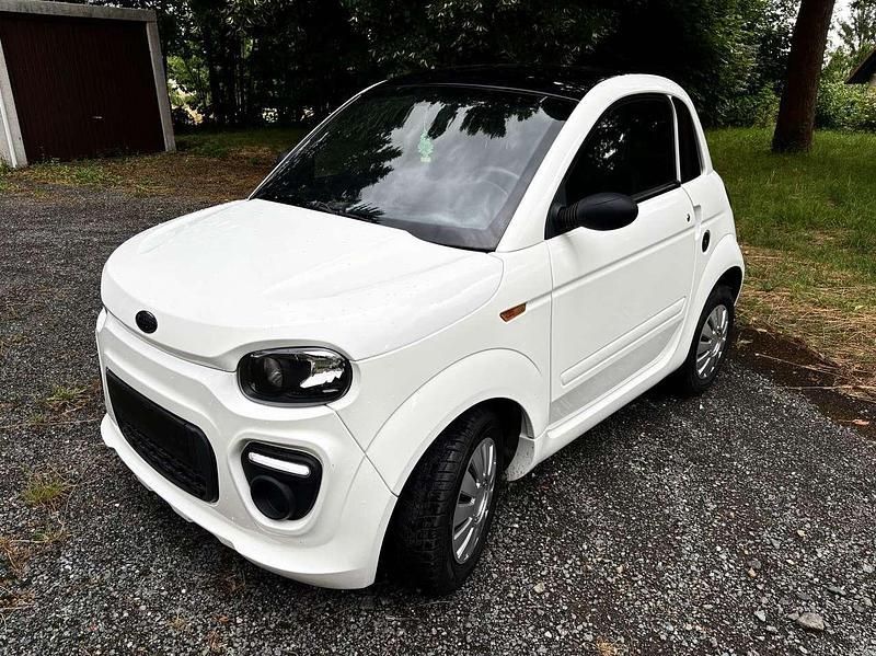 Weiß Gebraucht 2021 Microcar Dué Kleinwagen | 10.400 € - Bild 1/4