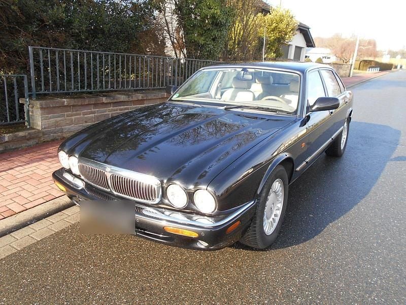 Gebraucht Jaguar XJ8 Executive 237 PS (174 kW) 1998 Schwarz Limousine