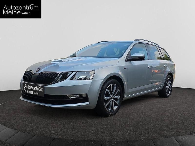 Silber Gebraucht 2020 Skoda Octavia Soleil Kombi | 12.290 € (Guter Preis) - Bild 1/4