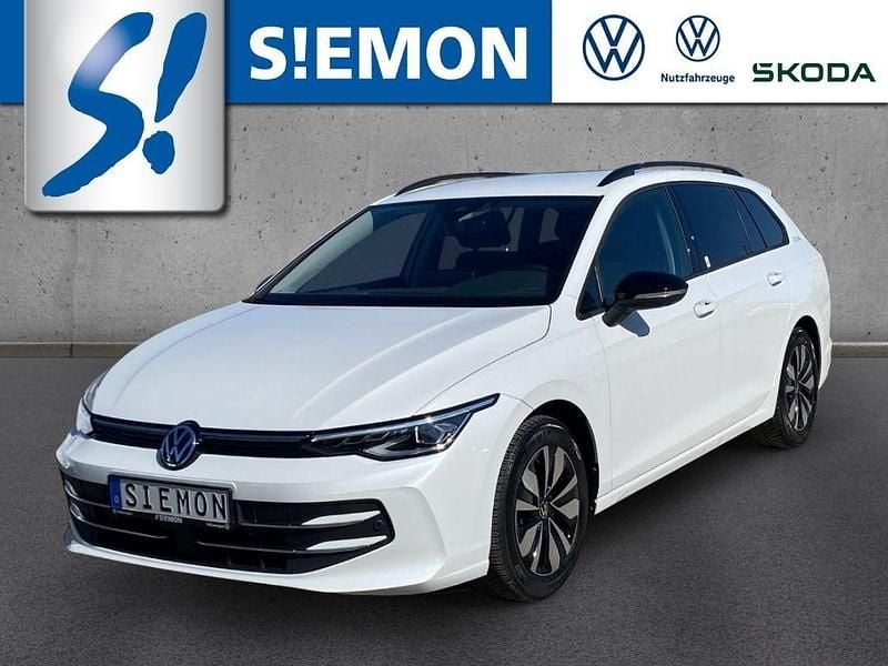 Weiss Gebraucht 2024 VW Golf VIII Goal Kombi | 29.930 € (Guter Preis) - Bild 1/4