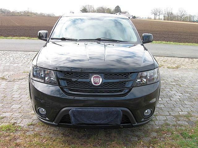 Gebraucht Fiat Freemont 170 PS (125 kW) 2014 Schwarz SUV