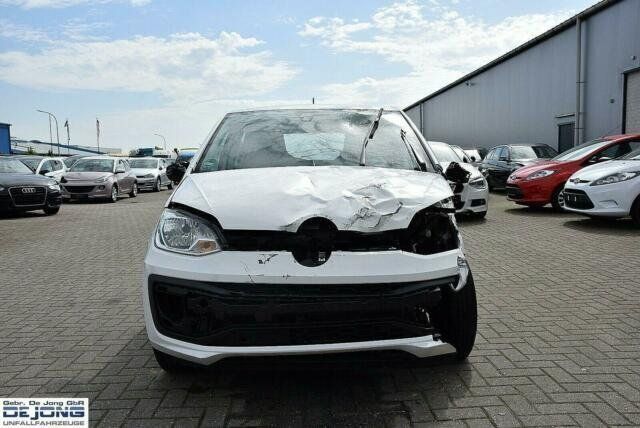 Gebraucht VW up! move up! 60 PS (44 kW) 2016 Weiß Kleinwagen