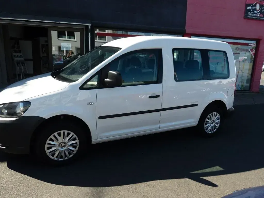 Gebraucht VW Caddy Startline 86 PS (63 kW) 2014 Weiß Van / Kleinbus