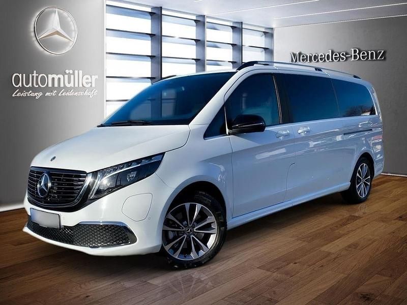 Arktikweiß Gebraucht 2024 Mercedes EQV300 Van / Kleinbus | 68.990 € - Bild 1/4