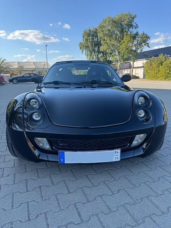 Second-hand Smart Roadster 101 CP (74 kW) 2003 Negru Cabrio