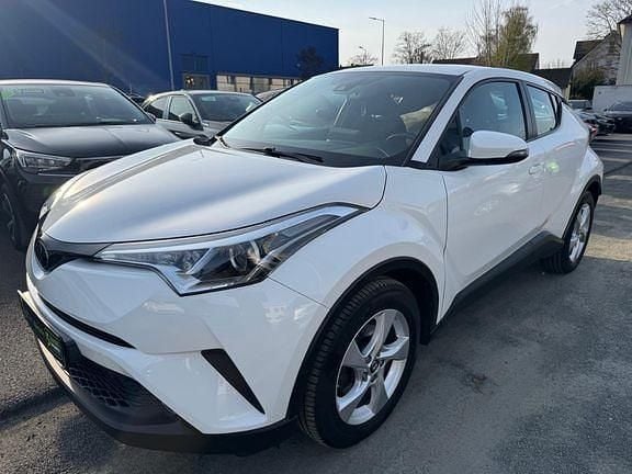 Gebraucht Toyota C-HR Basis 116 PS (85 kW) 2017 Schneeweiß SUV