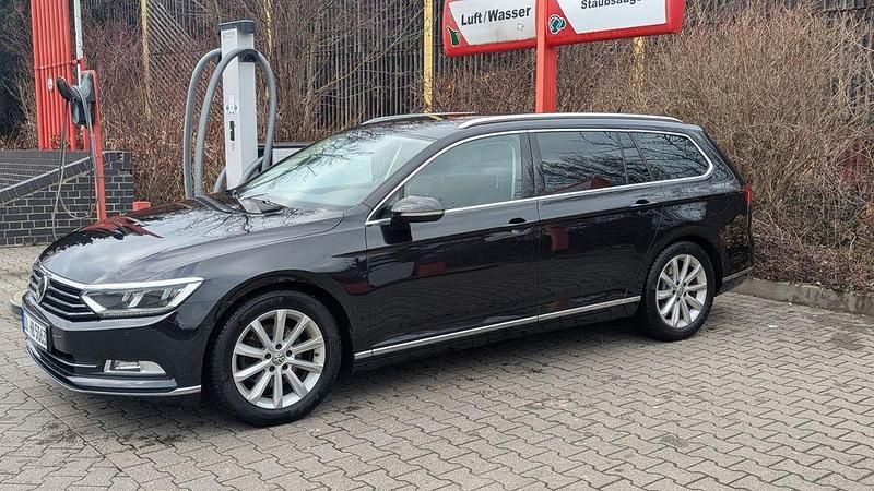 Gebraucht VW Passat Highline 150 PS (110 kW) 2017 Schwarz Kombi