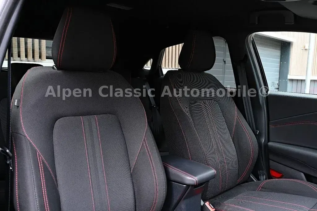 Gebraucht Ford Puma ST-Line 125 PS (91 kW) 2024 Agate black SUV