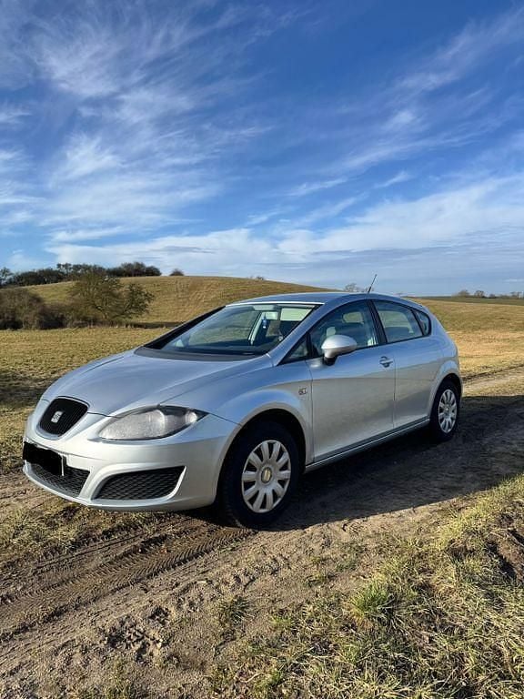 Gebraucht Seat Leon Reference 86 PS (63 kW) 2009 Silber Kleinwagen