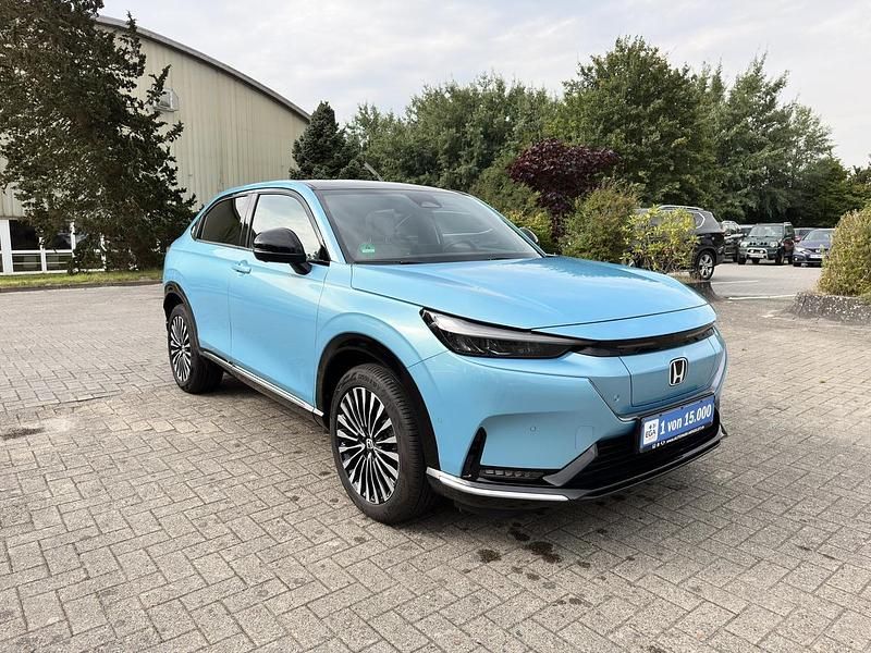 Blau metallic Gebraucht 2023 Honda e:Ny1 Advance SUV | 42.800 € - Bild 1/4