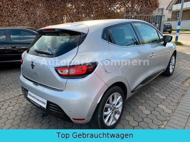 Gebraucht Renault Clio IV Intens 118 PS (86 kW) 2018 Grau Limousine