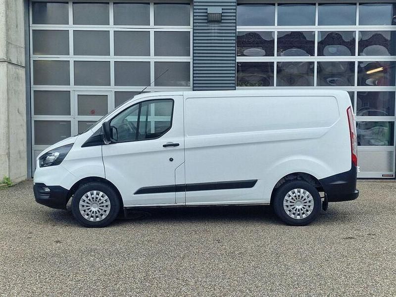 Gebraucht Ford Transit Custom 105 PS (77 kW) 2019 Weiss Van / Kleinbus