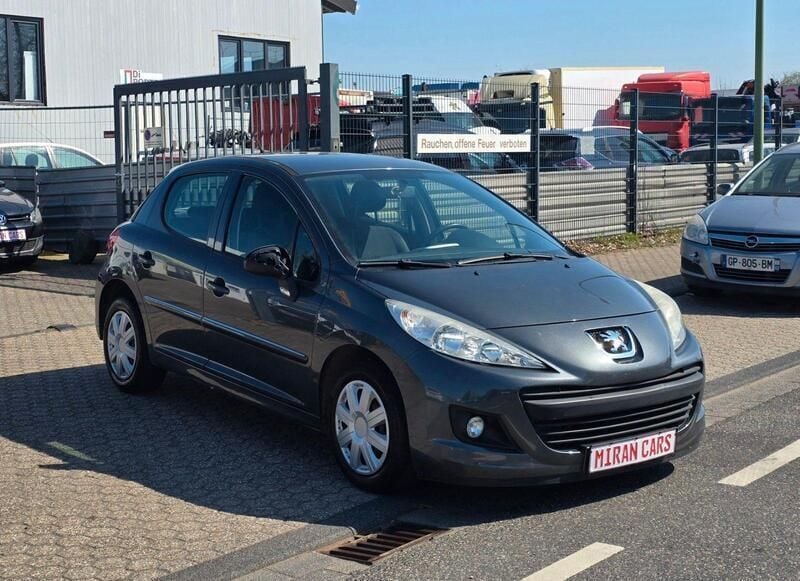 Grau Gebraucht 2013 Peugeot 207 Filou Kleinwagen | 2.250 € (Superpreis) - Bild 1/4