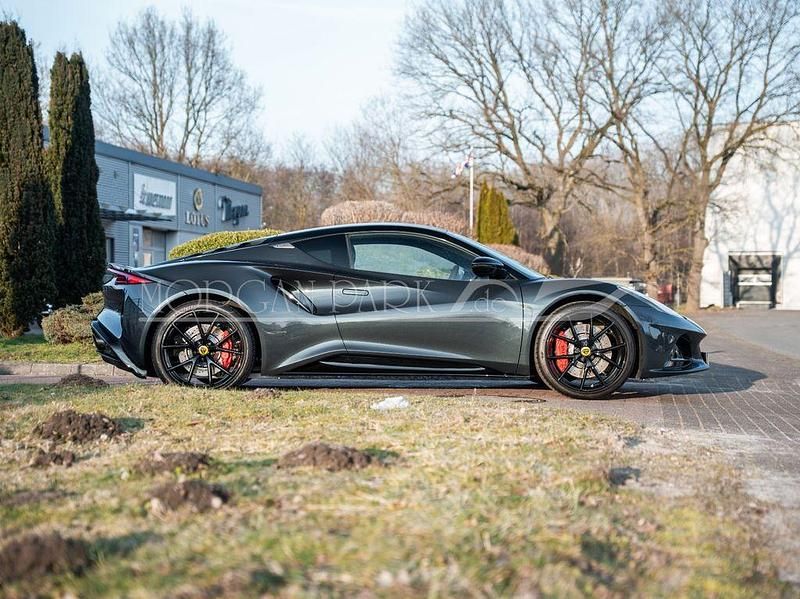 Gebraucht Lotus Emira 405 PS (297 kW) 2024 Grau Coupé