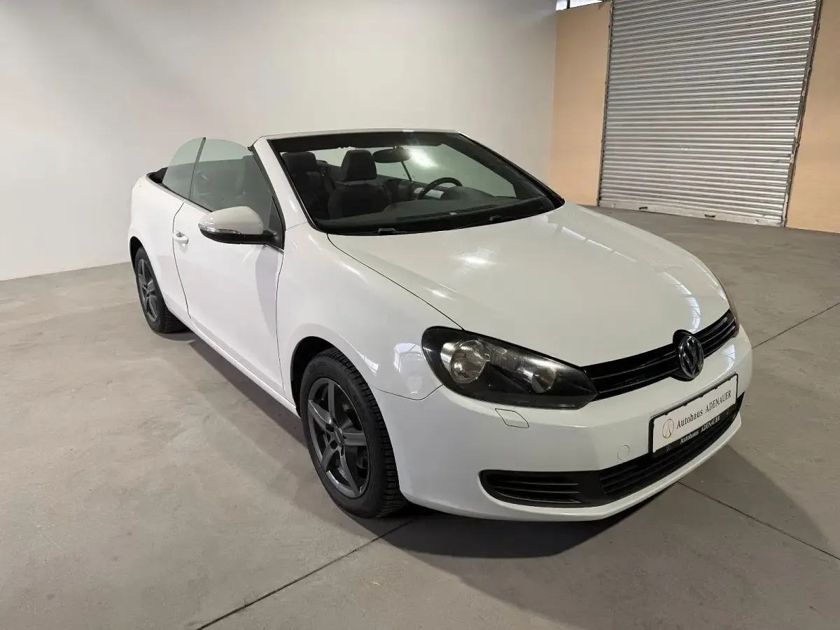 Gebraucht VW Golf Cabriolet Pure 105 PS (77 kW) 2013 Weiß Cabrio