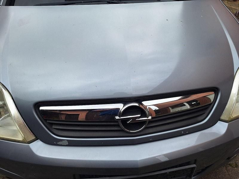 Gebraucht Opel Meriva 105 PS (77 kW) 2006 Silber Van / Kleinbus