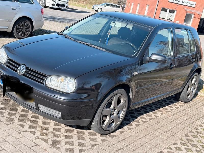 Gebraucht VW Golf IV 115 PS (84 kW) 2003 Schwarz Kleinwagen