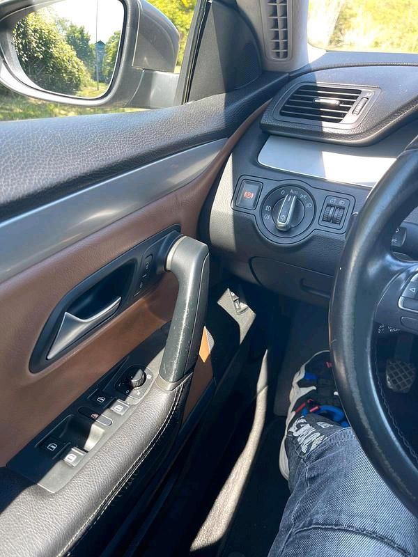 Gebraucht VW Passat 150 PS (110 kW) 2010 Braun Coupé