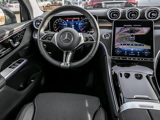 Gebraucht Mercedes 200 Advanced Plus 204 PS (150 kW) 2025 SUV