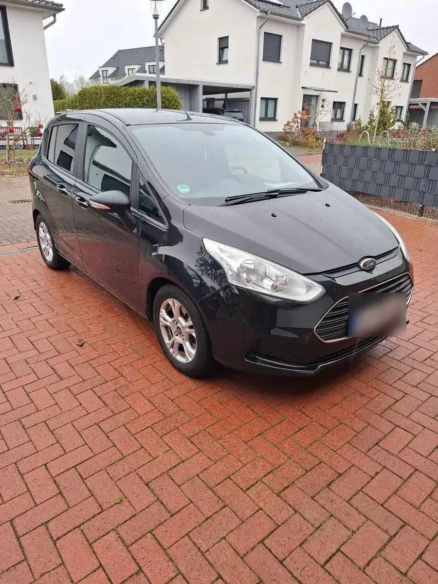 Second-hand Ford B-MAX SYNC Edition 95 CP (69 kW) 2014 Negru Monovolum