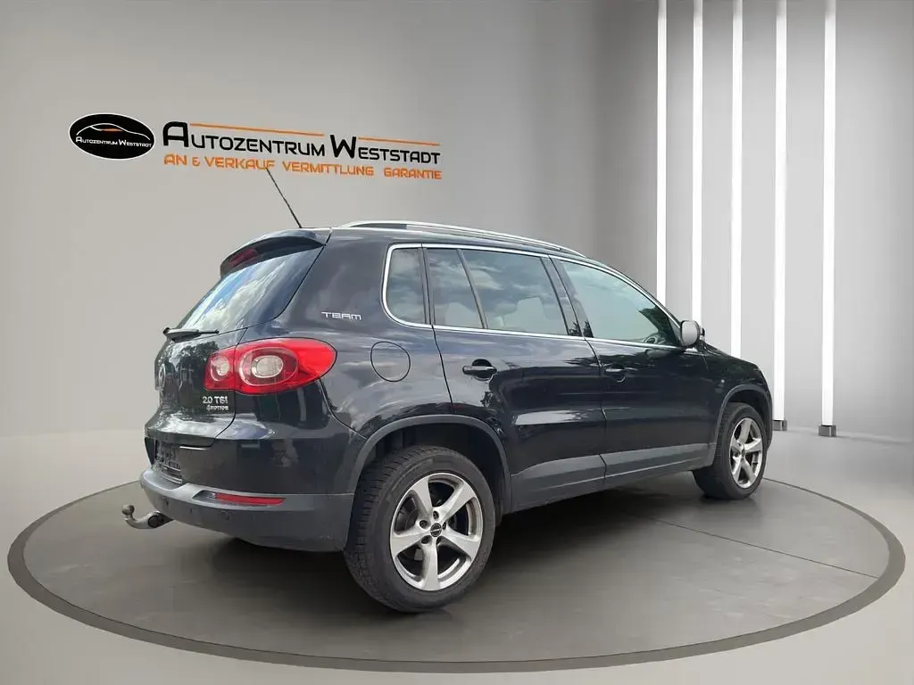 Gebraucht VW Tiguan Team 200 PS (147 kW) 2011 Schwarz SUV