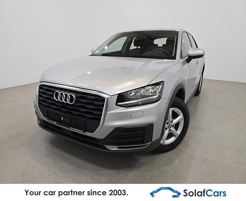 Silber Gebraucht 2019 Audi Q2 SUV | 14.157 € (Guter Preis) - Bild 1/4