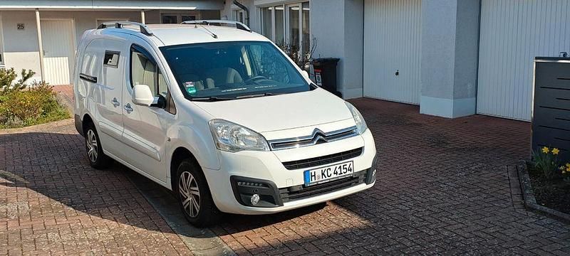 Gebraucht Citroën Berlingo Shine 120 PS (88 kW) 2016 Weiß Van / Kleinbus