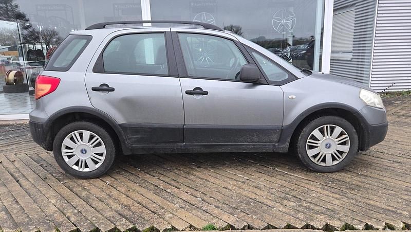 Gebraucht Fiat Sedici 120 PS (88 kW) 2008 Grau SUV