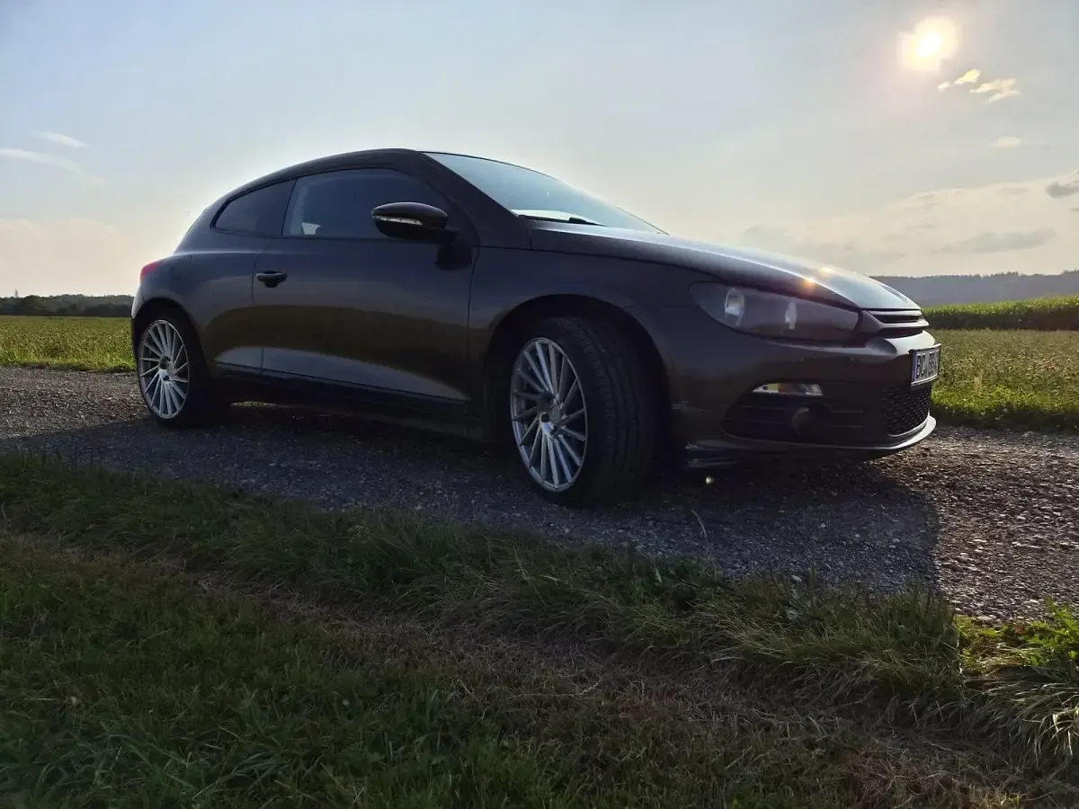 Gebraucht VW Scirocco 160 PS (117 kW) 2013 Braun Coupé
