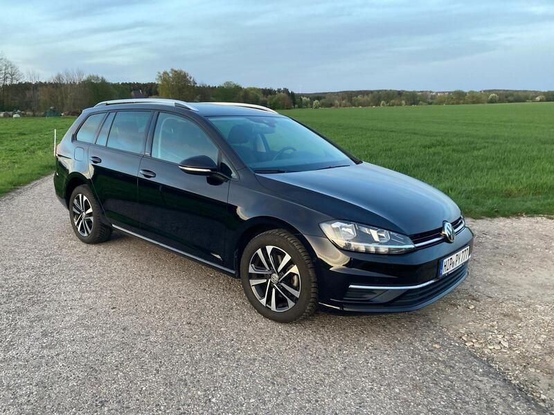 Schwarz Gebraucht 2020 VW Golf VII IQ Drive Kombi | 16.649 € (Fairer Preis) - Bild 1/4
